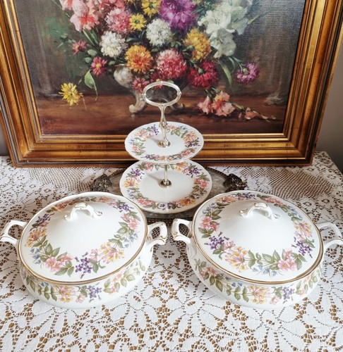 Set two covered - of, tureens
