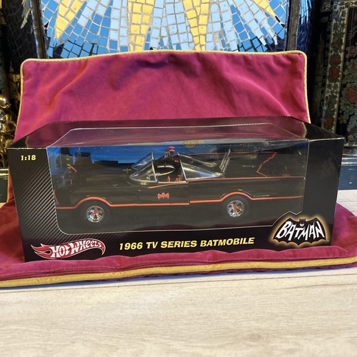 Hot wheels batmobile - hot, batman