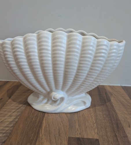 Vintage sylvac clam shell bulb - sylvac,