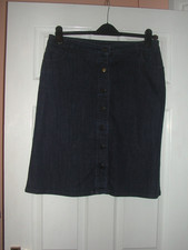 HOBBS BLUE DENIUM SKIRT SIZE