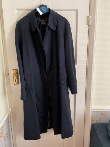 Burberry trench coat - trench,