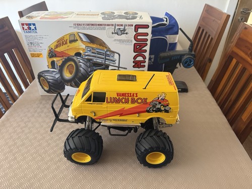 Tamiya lunchbox truck - lunchbox,
