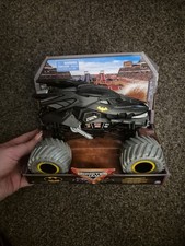 Batman Monster Jam 1/24 Scale Die Cast Truck (6056371)