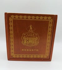 Empty Villa Casdagli Robusto