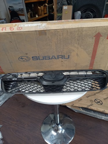 Subaru impreza upper grille - subaru,