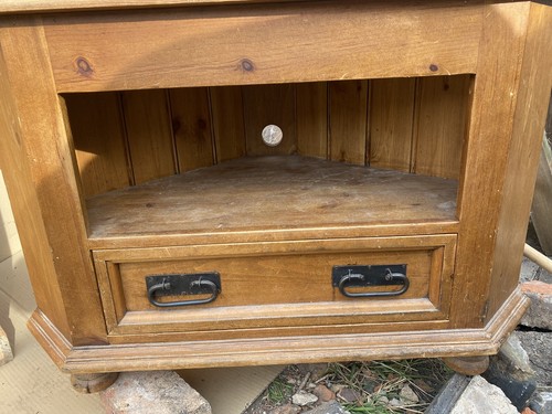 Wooden media corner unit - wooden,