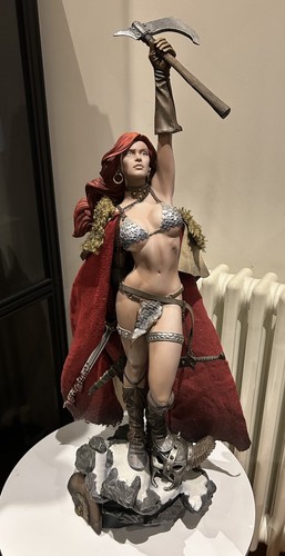 Sideshow collectables red - sideshow,