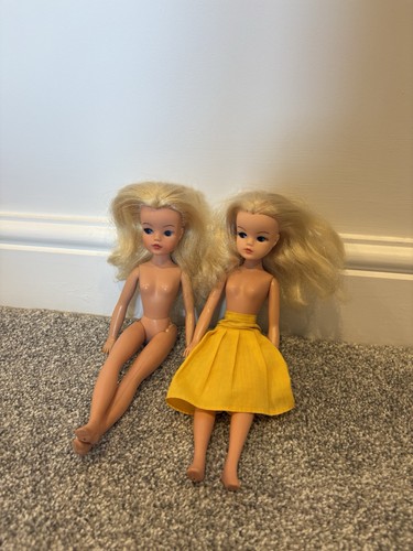 Vintage sindy dolls with - sindy,