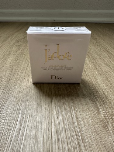 Dior adore les adorables - dior,