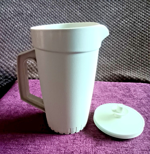 Tupperware beige jug - , with