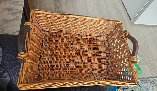 Large wicker storage basket - large,