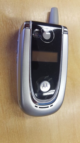 Motorola v600 phone - motorola, flip
