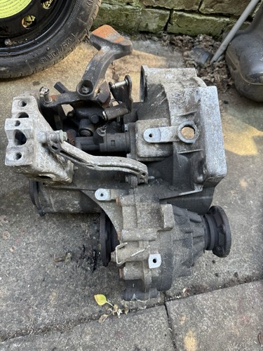 Golf mk5 1 9 tdi - 04-09,