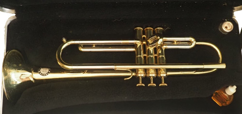 Besson usa student trumpet - besson, bb