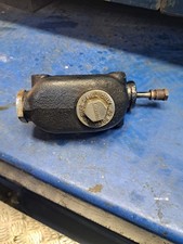 Morris Minor Lockheed Brake Master Cylinder FOR REBUILDING FREE UK POST 