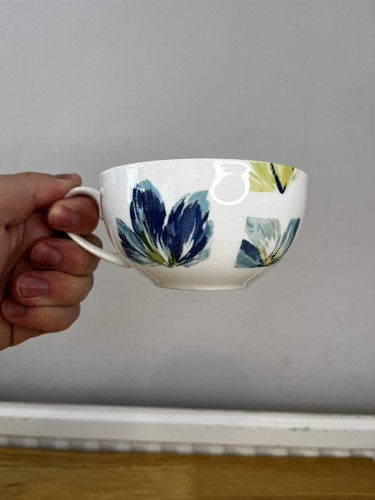 Laura ashley full bloom - laura,