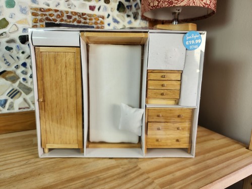 Vintage dolls house furniture