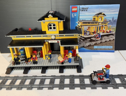 Lego city 2007 train - lego,