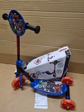 Marvel Avengers Tri-Lite Scooter – Brand New (Ex-Display) Wheels do not light up