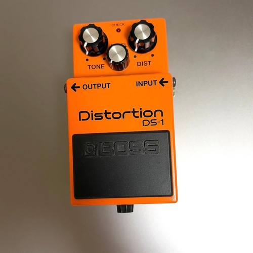 Boss distortion guitar - boss, ds-1