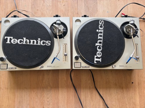Technics turntable 1200 mk2 - technics,