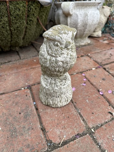 Vintage concrete weathered - vintage, owl