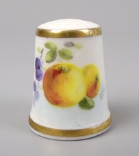 Royal Worcester Thimble. Hand painted fruits. Signed. Vintage bone china. c.1954