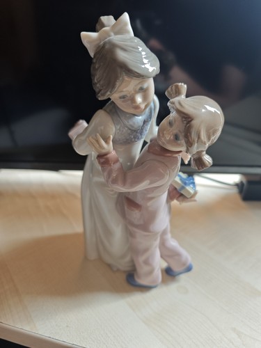 Genuine nao lladro figurine - nao,