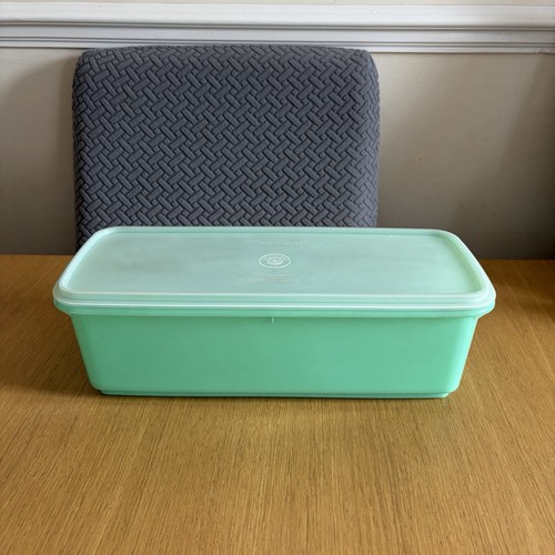 Tupperware vegetable keeper - vegetable,