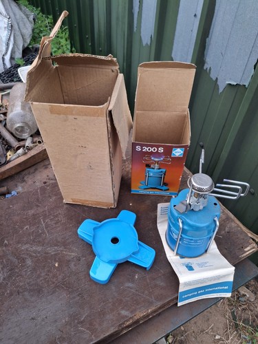 Old retro camping - camping, cooker