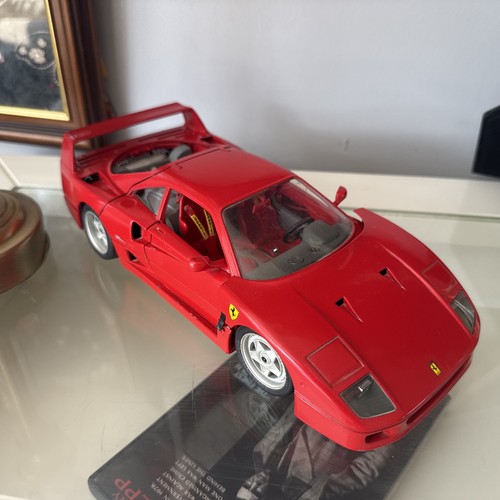 Bburago ferrari f40 1987 - 1/18,