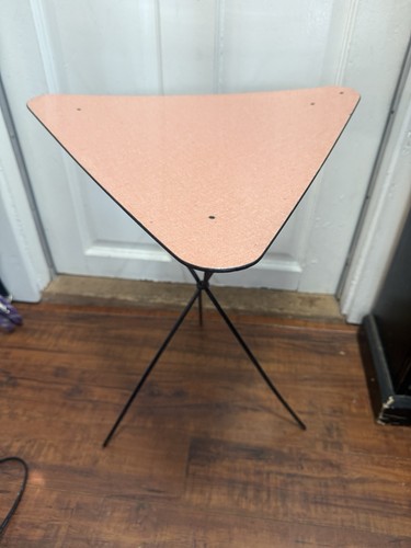Mid century pink formica - mid,