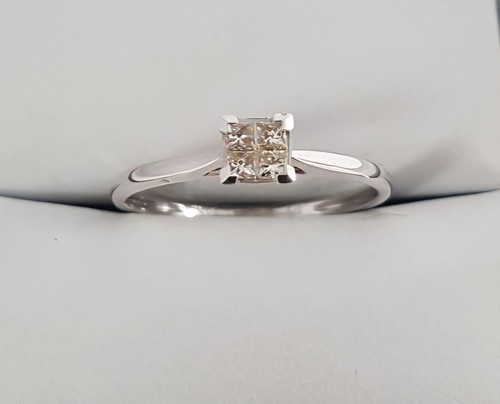 9ct white gold ct diamond - 9ct, 0.15