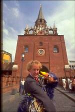 Rod Hull with his puppet Emu in front of the Kremlin clock tower i - TV Photo