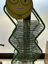 Mobile Curvy Bug Paint Drying