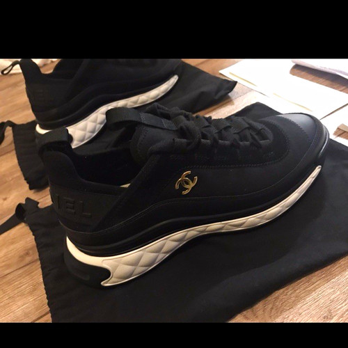 Chanel low top - low,