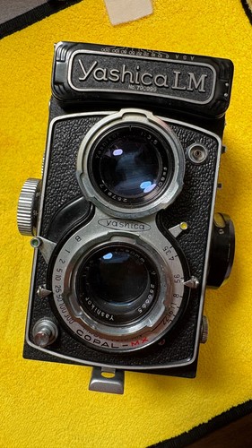 Yashica twin lens reflex - yashica,