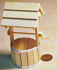 Dolls House Wooden Garden Wishing Well 1:12 Scale  Miniature Garden 6400 tumdee