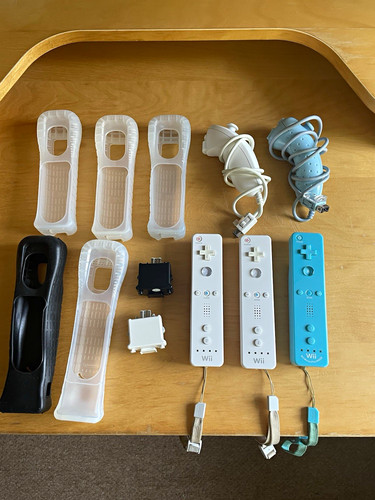 Nintendo wii remote - 2x,
