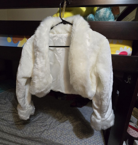 Women white fur trim - fur,