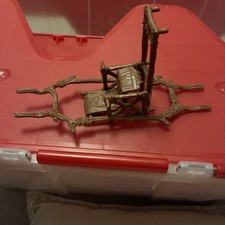 Throne Chair, carrier parts