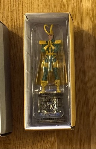 Marvel chess set hero - chess,
