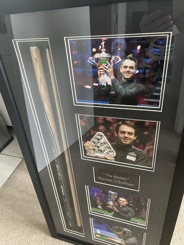 Signed autographed ronnie - /,