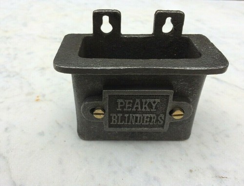 Cast iron wall mounted cap - cast,