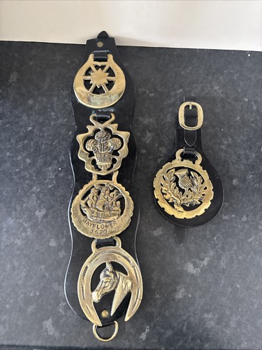 Vintage horse brass - x,