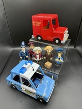 Postman Pat Van & Police Car Toy Playset Vehicles With 5 Figures / Parcel