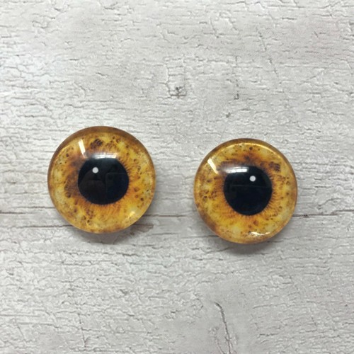 Realistic glass eyes - ,, amber