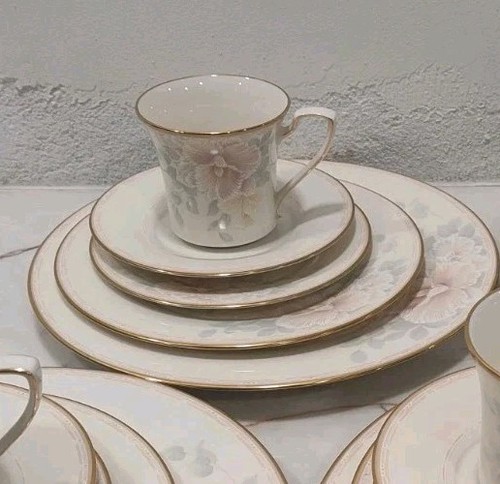 Noritake sweet surprise pc - sweet,
