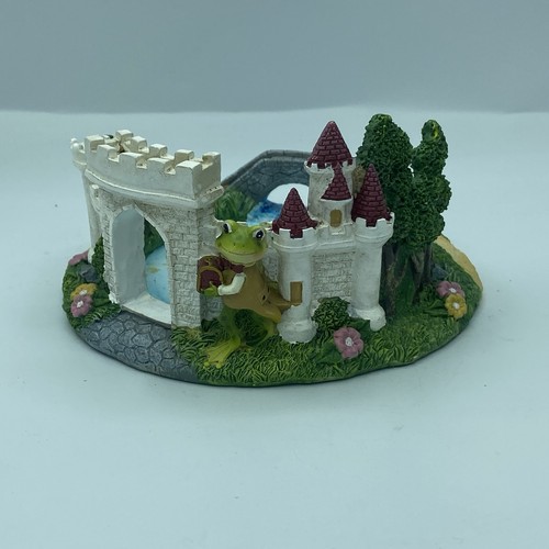 Yankee candle castle frog - castle,