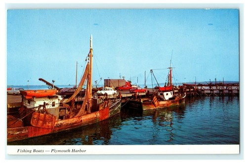Fishing boats town - town, pier